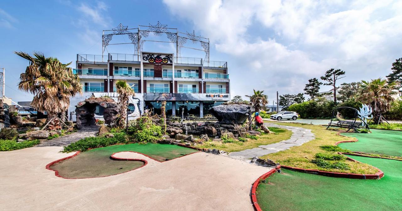 Ghost House Villa Jeju Exteriör bild